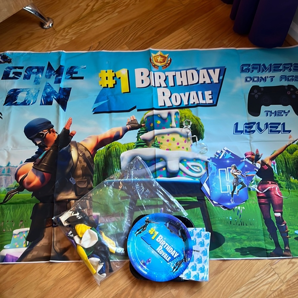 Fortnite  birthday party supplies
